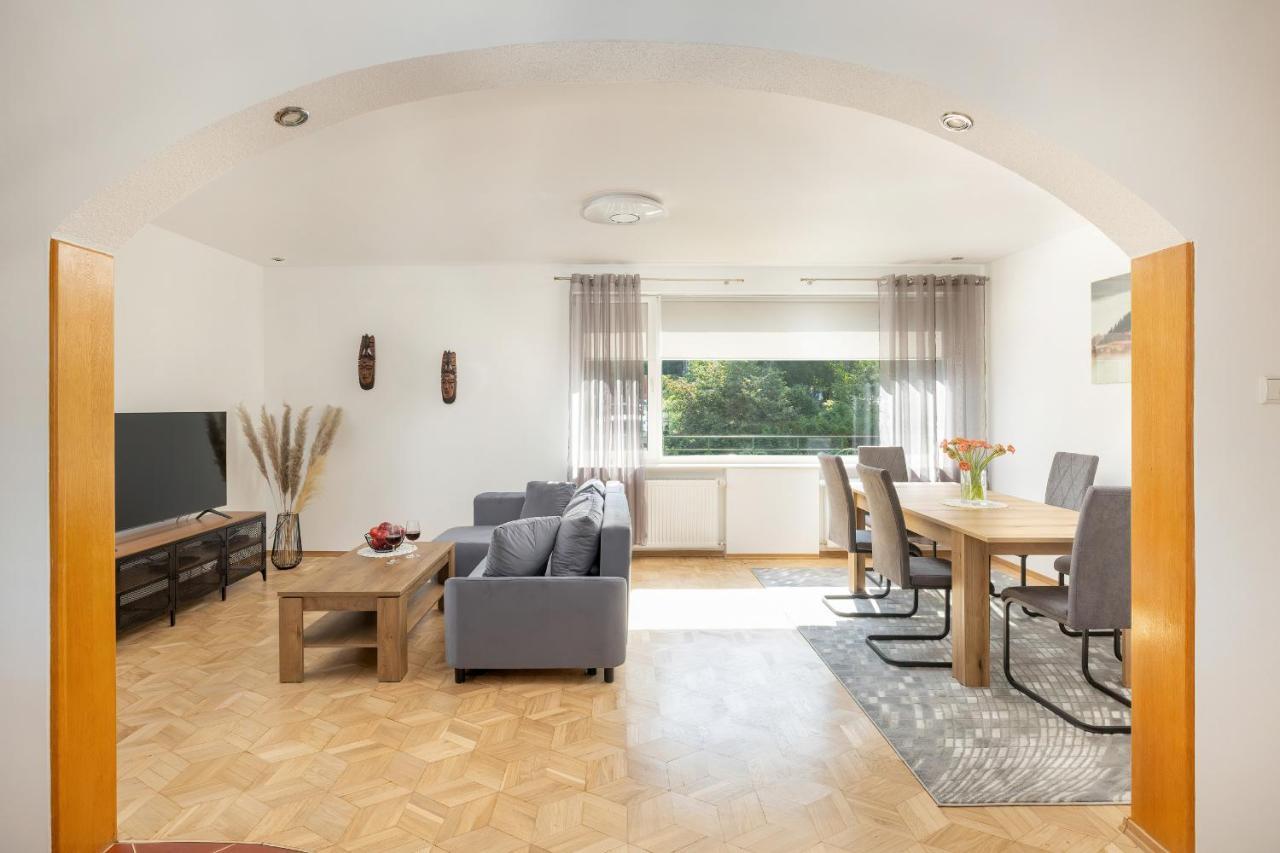 Bright & Spacious Family Apartment In Miedzyzdroje With Parking And 3 Balconies By Noclegi Renters ภายนอก รูปภาพ